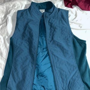 Columbia vest